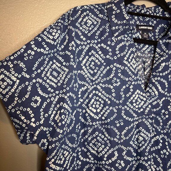 Lands' End Geo Pattern Blue and White Blouse - Picture 4 of 7